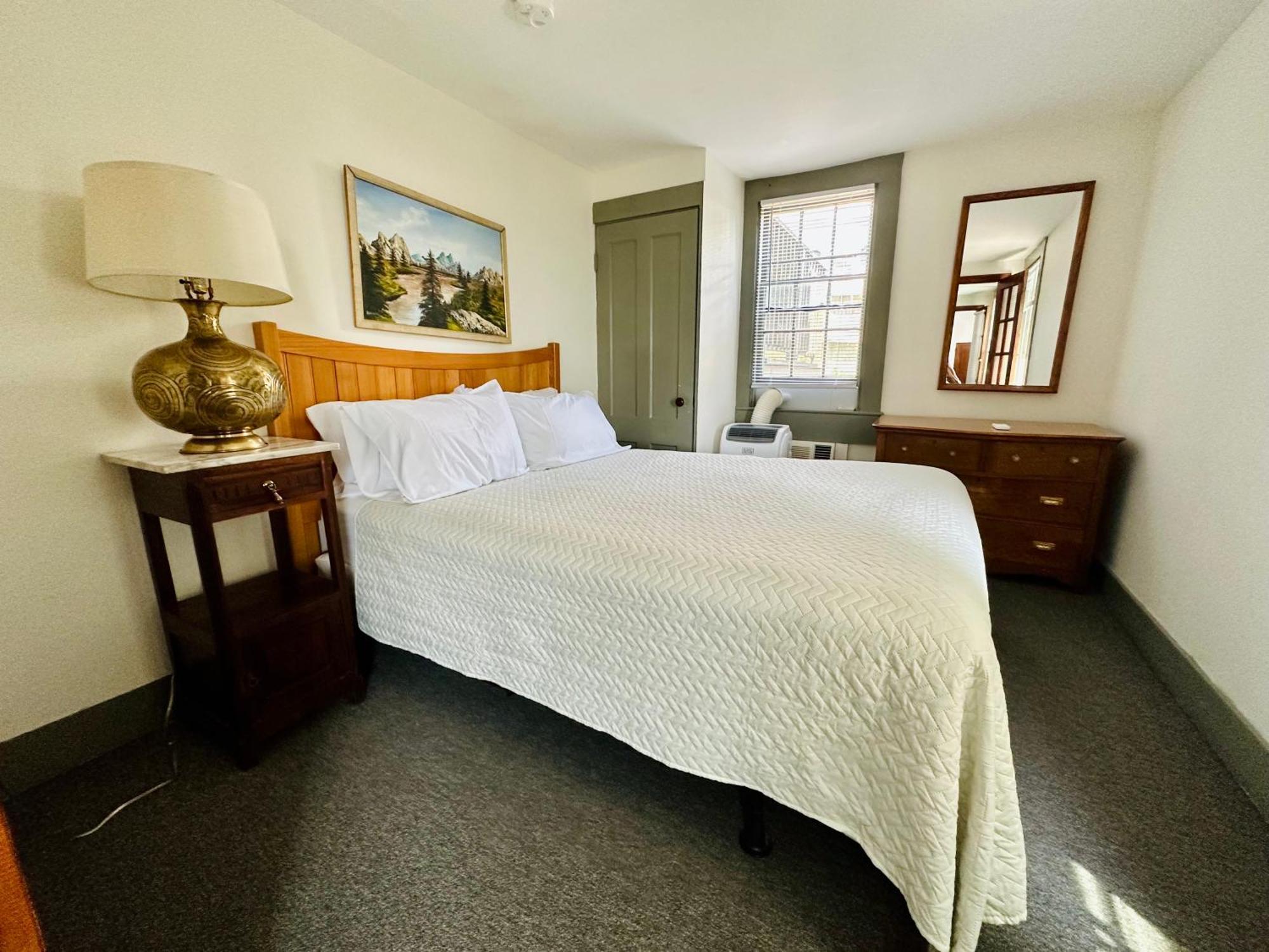 Gifford House Hotel Provincetown Exterior photo