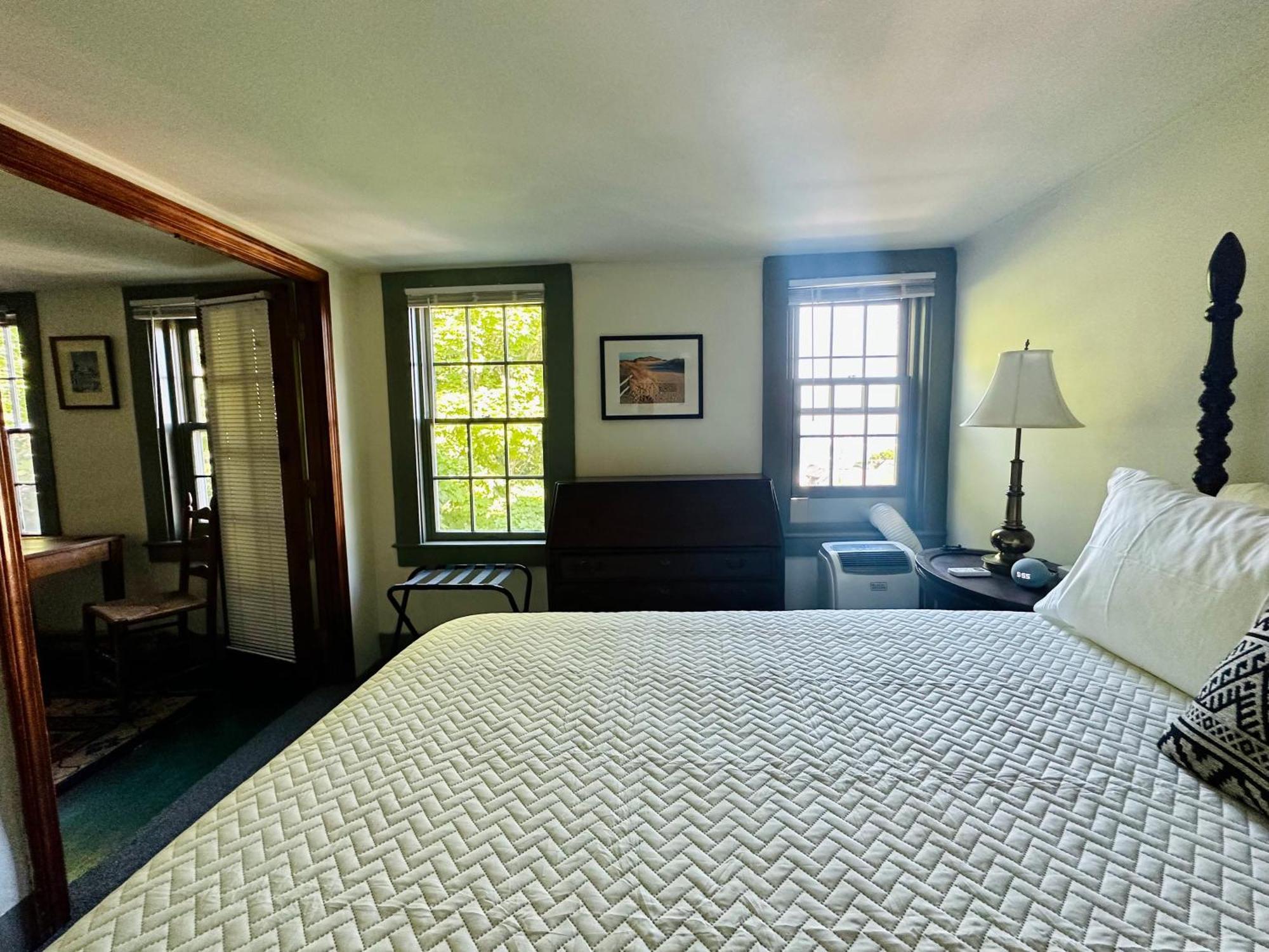 Gifford House Hotel Provincetown Exterior photo